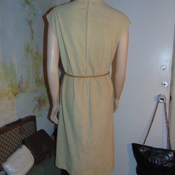 Bleeker Street 70s Vtg Dress Medium W/Tie Belt Beige High Neck Office Casual MCM - Picture 6 of 11